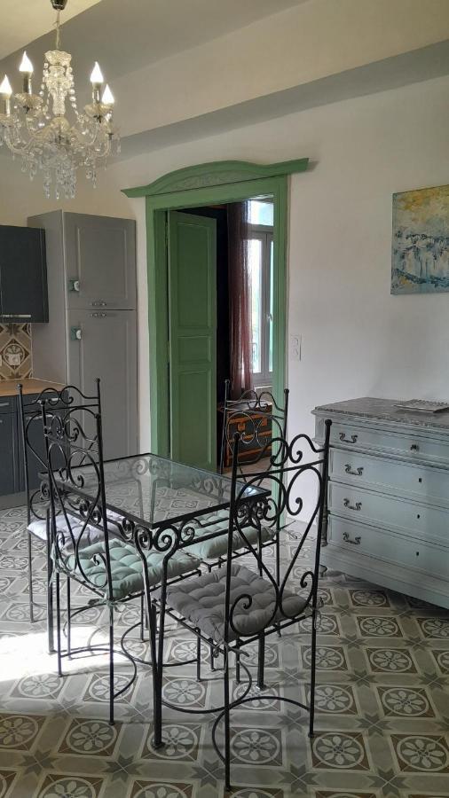Appartement Authentique Au Bord Du Fleuve Herault แอกด์ ภายนอก รูปภาพ